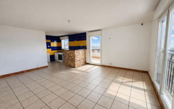Appartement à vendre    2 pièces • 43,70 m2 Clichy-sous-Bois