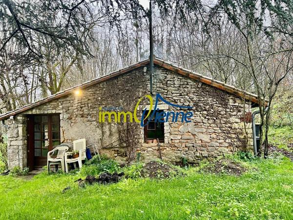 Vente                                                      Maison
                        
                     8 pièces                      190 m2                     à Gouex