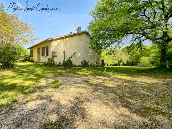 Maison à vendre 4 pièces BOULAZAC (24) maison de 115 M2 sur terrain de 2612 M2