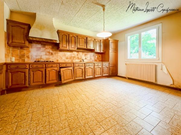 Maison à vendre 4 pièces BOULAZAC (24) maison de 115 M2 sur terrain de 2612 M2