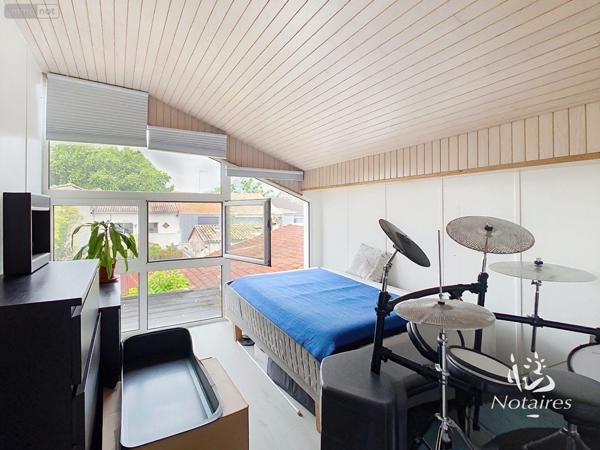 Appartement à vendre à Bordeaux en Gironde (33000), ref : 007/922   
Ornano