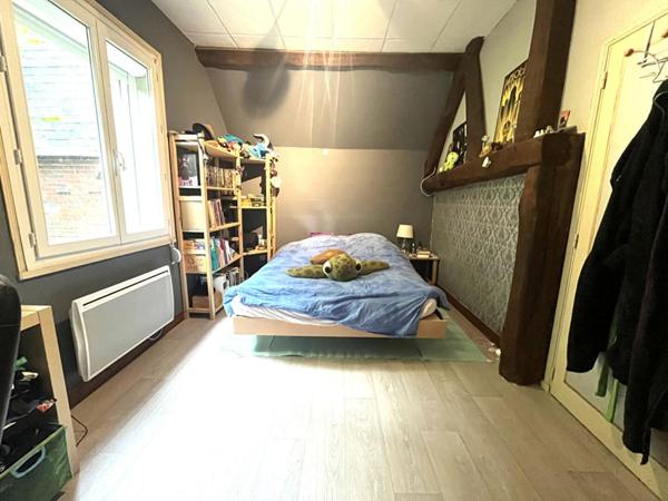 PROCHE GISORS Longère 4 chambres 110 M2