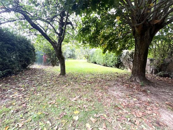 PROCHE GISORS Longère 4 chambres 110 M2