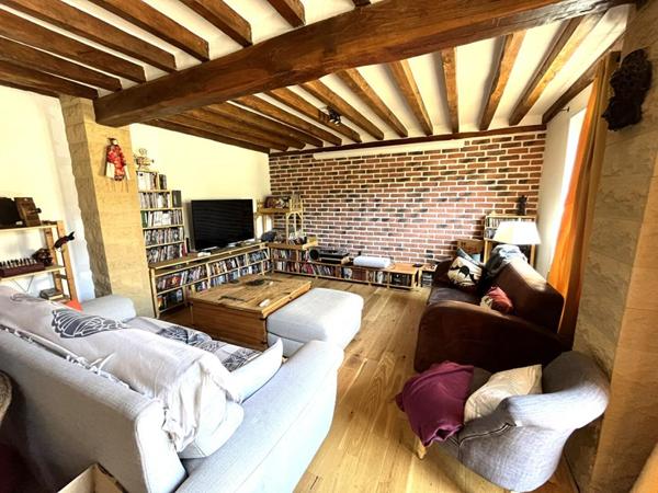 PROCHE GISORS Longère 4 chambres 110 M2