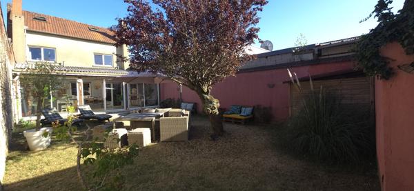 Maison non mitoyenne située à Labuissière de 145 m² habitable dans un état irréprochable