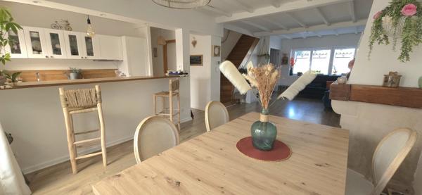 Maison non mitoyenne située à Labuissière de 145 m² habitable dans un état irréprochable