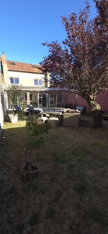 Maison non mitoyenne située à Labuissière de 145 m² habitable dans un état irréprochable