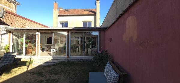 Maison non mitoyenne située à Labuissière de 145 m² habitable dans un état irréprochable
