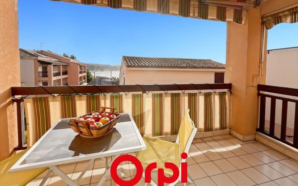 Appartement à vendre    2 pièces • 27,13 m2 Bandol