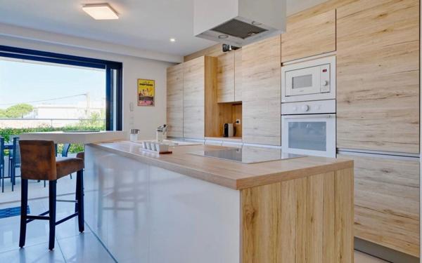 Appartement à vendre    4 pièces • 91,02 m2 Sanary-sur-Mer