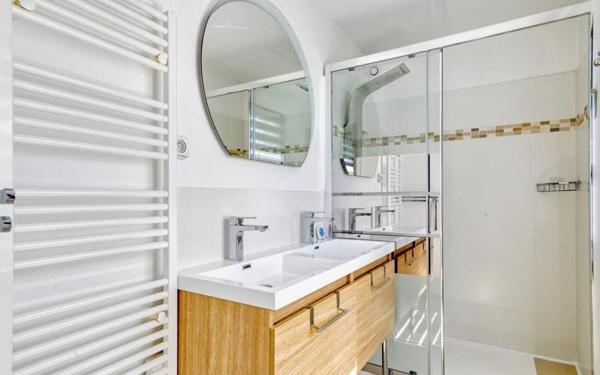 Appartement à vendre    4 pièces • 91,02 m2 Sanary-sur-Mer