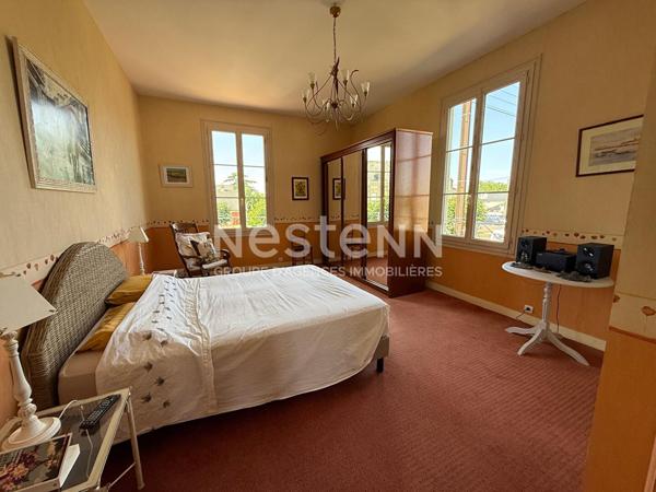 A vendre - Maison de maitre - 8 pièces - Coeur de Montreuil Bellay - 217.43 m2 - D5894