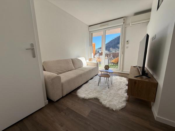 Appartement T1 rénové en plein cœur de Lourdes (65)