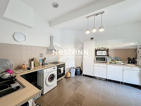 Immeuble Seissan 7 pièces 187 m2 avec jardin