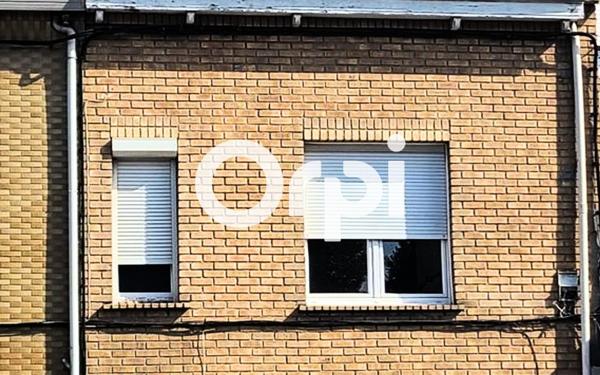 Immeuble à vendre    5 pièces • 109 m2 Faches-Thumesnil