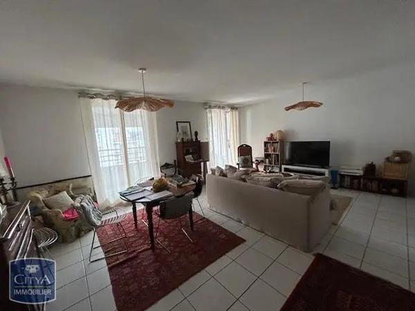 Appartement à louer 3 pièces 61m²