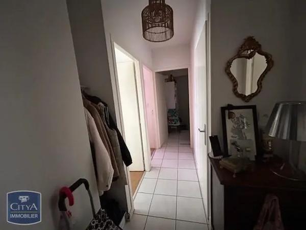 Appartement à louer 3 pièces 61m²