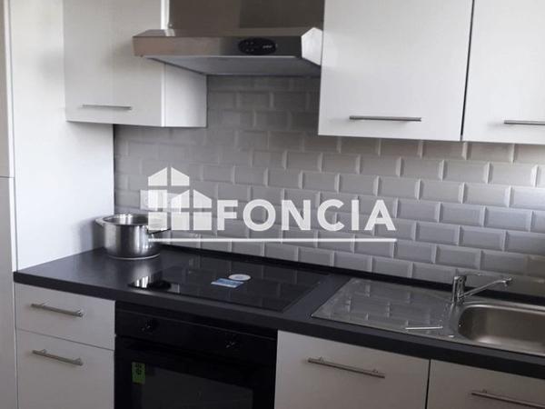 Location Appartement 5 pièces 81.2 m² - 16 RUE THEOPHILE MAIRE Hayange 57700