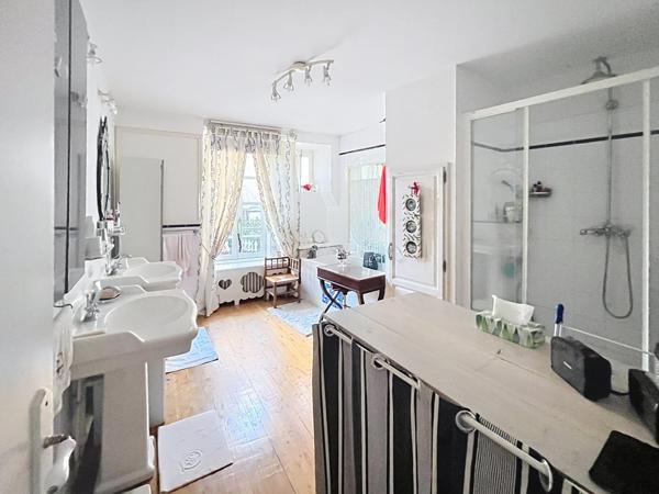 Duplex de charme au cœur de Guérande intra-muros