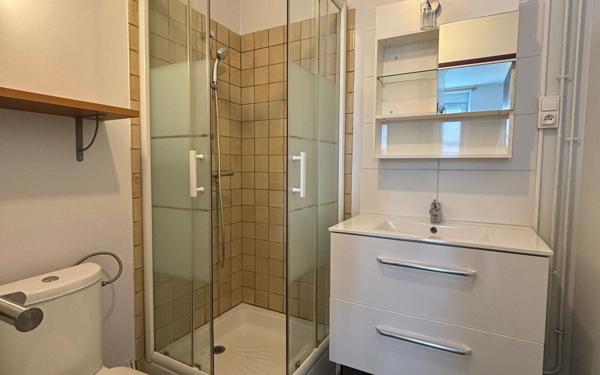 Immeuble à vendre    8 pièces •  Compiègne