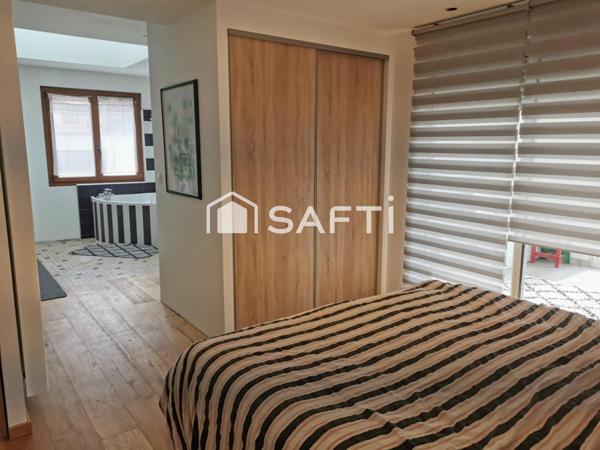 VILLA ATYPIQUE !!! TROIS SUITES PARENTALES