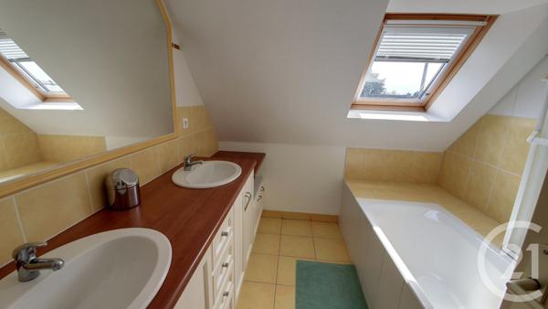 Maison à vendre  6 pièces - 142 m2 SURZUR - 56