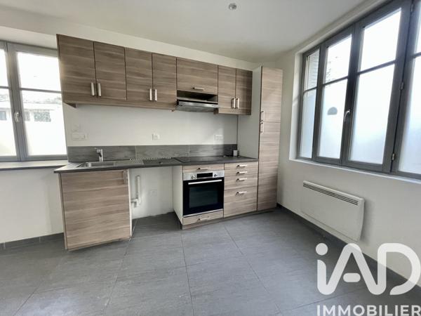 Location maison 4 pièces 86 m² Cormery