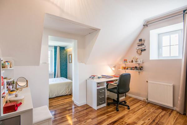Maison Auzits 230m² avec piscine 12390 auzits