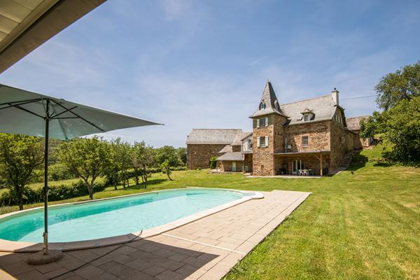 Maison Auzits 230m² avec piscine 12390 auzits