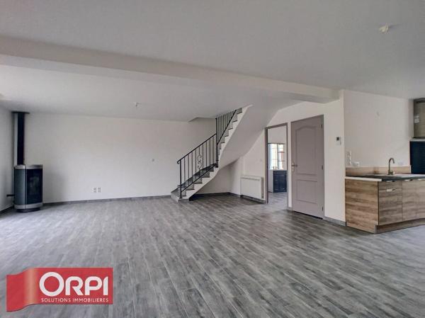 Maison à louer    4 pièces •  Les Hauts-de-Chée