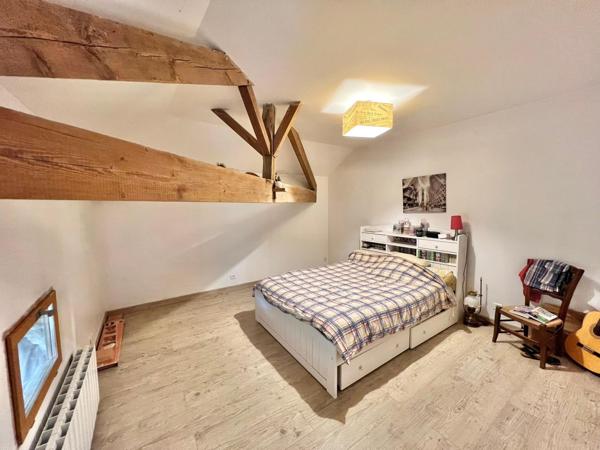 DOMAINE DE 6 Ha AVEC MAISON DE MAITRE - COTTAGE ET DEPENDANCE