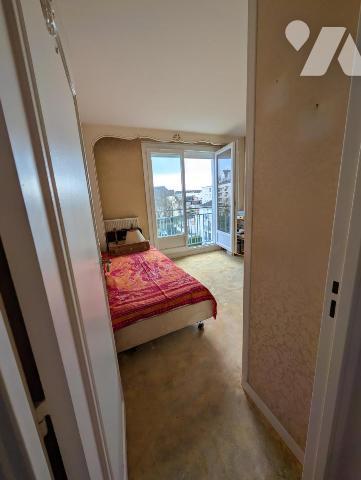 Appartement T2 avec balcon - Stationnement - Cave 