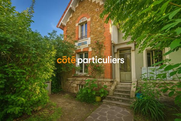 Vente Maison120 m² - 7 Pièces - SAINT MAUR DES FOSSES (94100)
