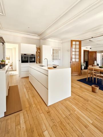 Perpignan (66000) Appartement bourgeois de 160 m² au cœur de la Place de la République.