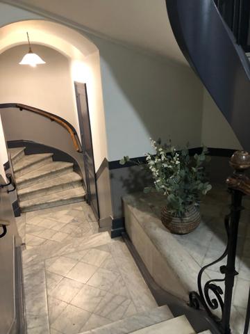 Perpignan (66000) Appartement bourgeois de 160 m² au cœur de la Place de la République.