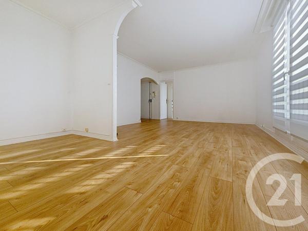 Appartement F4 à vendre  4 pièces - 66,69 m2 RUNGIS - 94