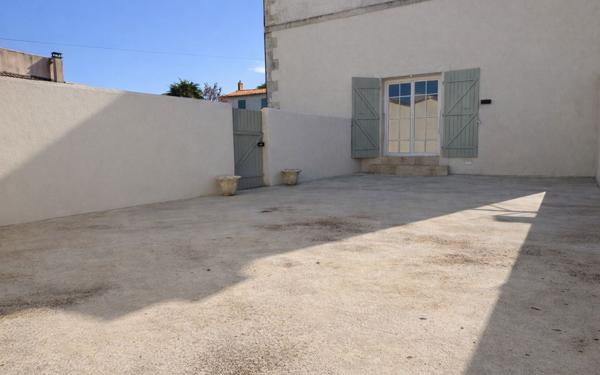 Maison à vendre    5 pièces •  Saint-Georges-d'Oléron