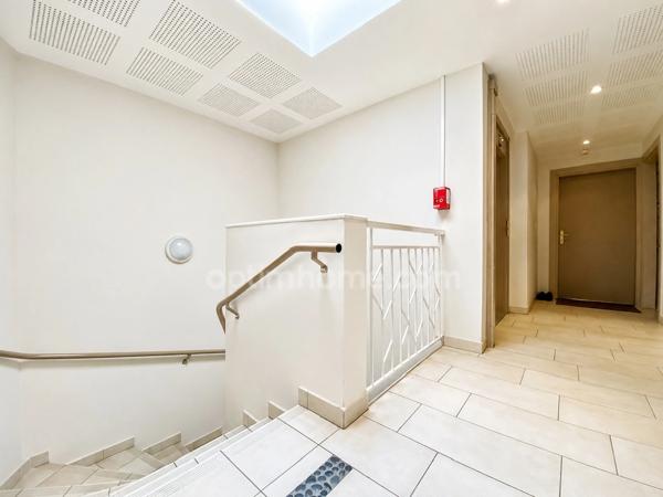 Appartement T3 91m2 avec terrasses et garage à BALARUC LES BAINS (34)