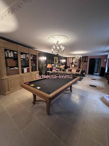Maison à vendre 11 pièces de 331 m²