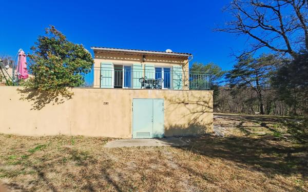 Maison à vendre    3 pièces • 60 m2 Quinson