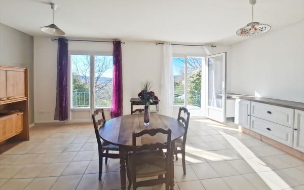 Maison à vendre    3 pièces • 60 m2 Quinson