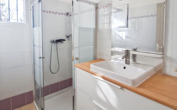 Maison à vendre    3 pièces • 60 m2 Quinson