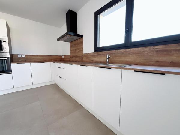 Magnifique appartement neuf de 119 m² au 1 er étage d'une petite copropriété de deux appartements