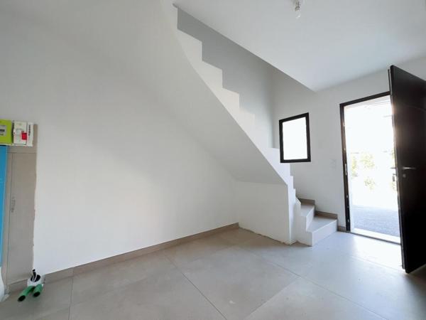 Magnifique appartement neuf de 119 m² au 1 er étage d'une petite copropriété de deux appartements