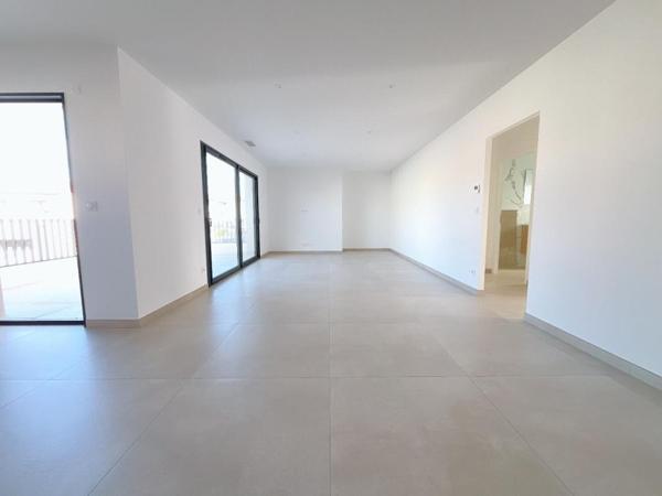 Magnifique appartement neuf de 119 m² au 1 er étage d'une petite copropriété de deux appartements