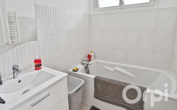 Maison à vendre    5 pièces • 93,66 m2 Gisors