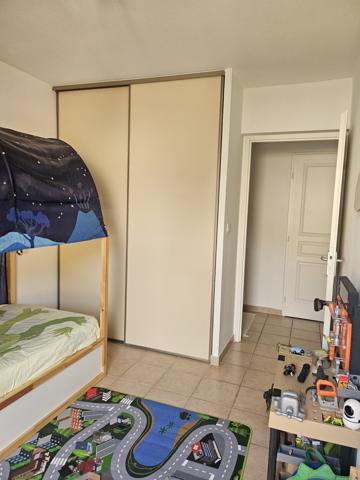 Orange (84100) T3 ORANGE AVEC TERRASSE ET PARKING PRIVE