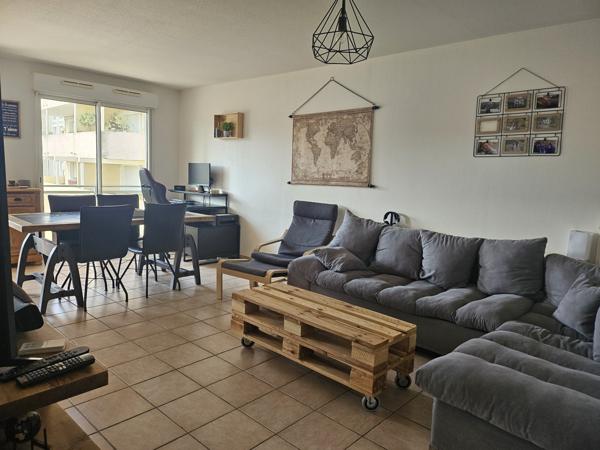 Orange (84100) T3 ORANGE AVEC TERRASSE ET PARKING PRIVE