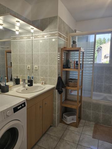 Orange (84100) T3 ORANGE AVEC TERRASSE ET PARKING PRIVE