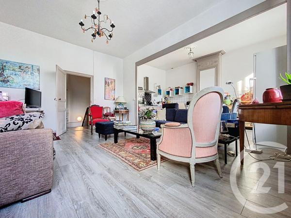 Appartement F4 à vendre  4 pièces - 98,40 m2 ROCHEFORT - 17